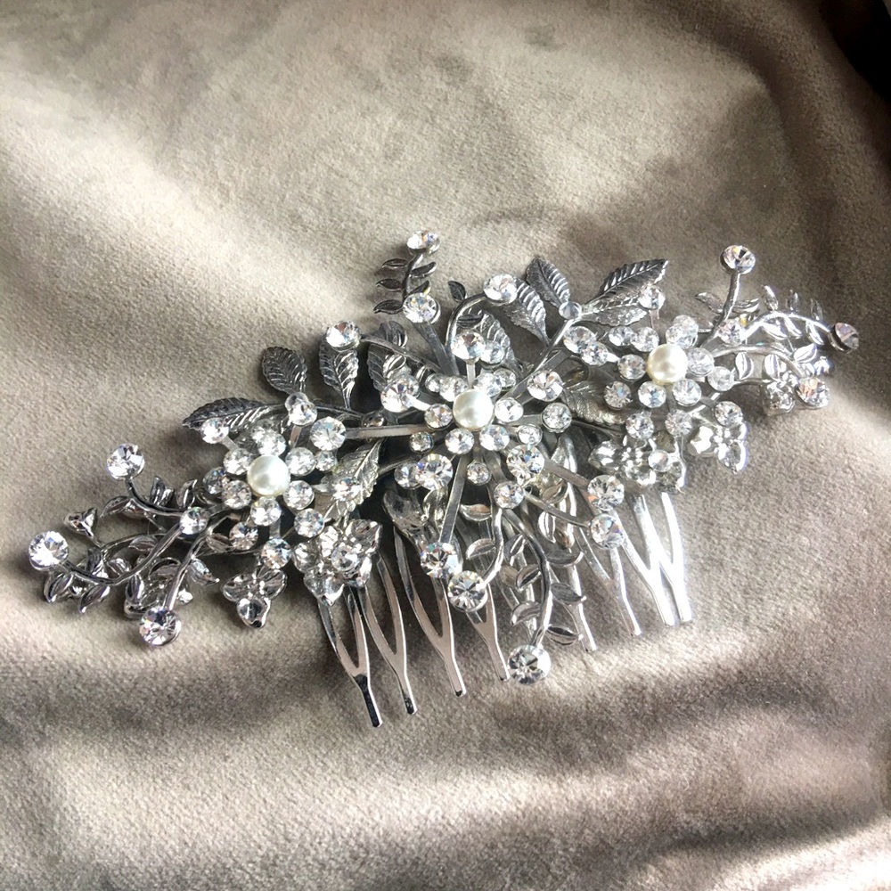 Bridal hair piece